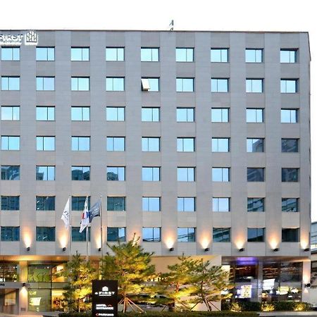 Afirst Hotel Myeongdong Seoul Eksteriør billede